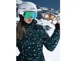 EA7_SNOW_FW_2025_0Q78001