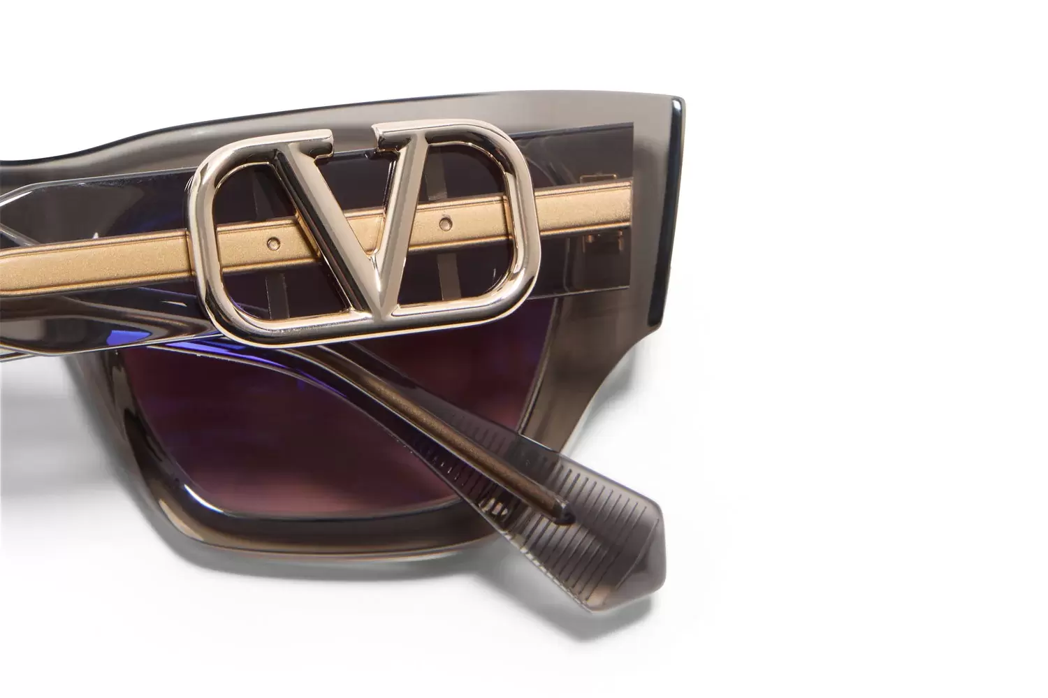 ЗАПУСК МОДЕЛИ VALENTINO CAT-EYE