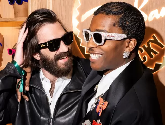 БЛЕСТЯЩИЙ ВЫХОД RAY-BAN НА MET GALA 2025